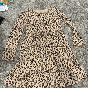 Girls size 7 leopard dress.